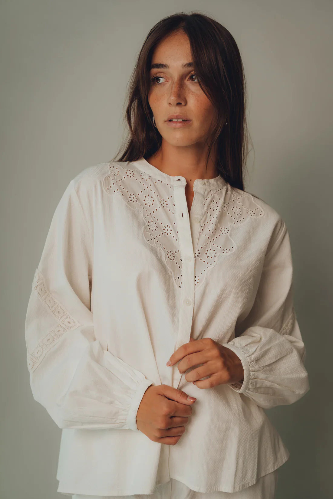 Camisas & Blusas