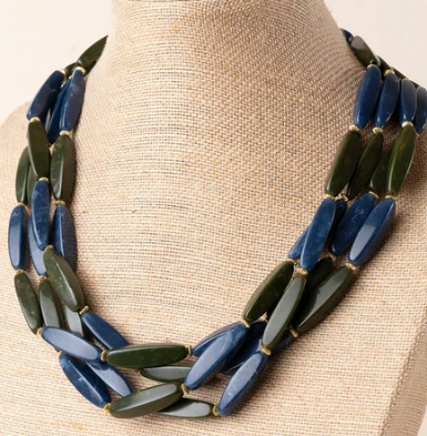 COLLAR CORTO RESINA COMBINADA