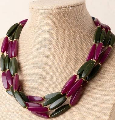 COLLAR CORTO RESINA COMBINADA